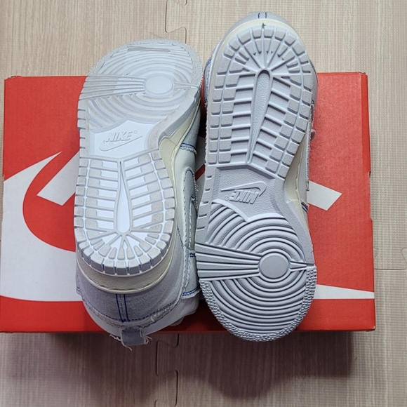 Nike Dunk Hi 1985 Denim - Picture 9 of 16